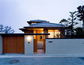 モダン和風邸宅