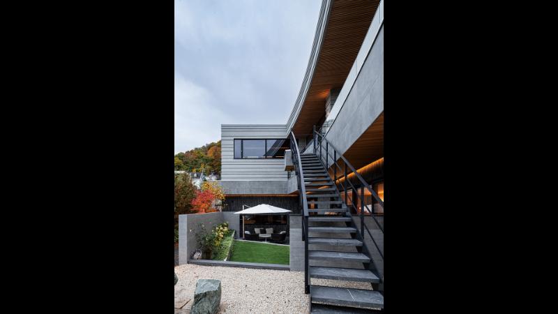 豪邸としてのセンスが光る洗練された家